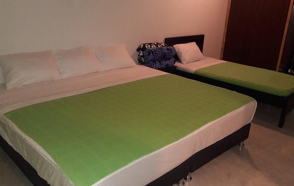 מניזאלס Hostal Deluxe Santander מראה חיצוני תמונה
