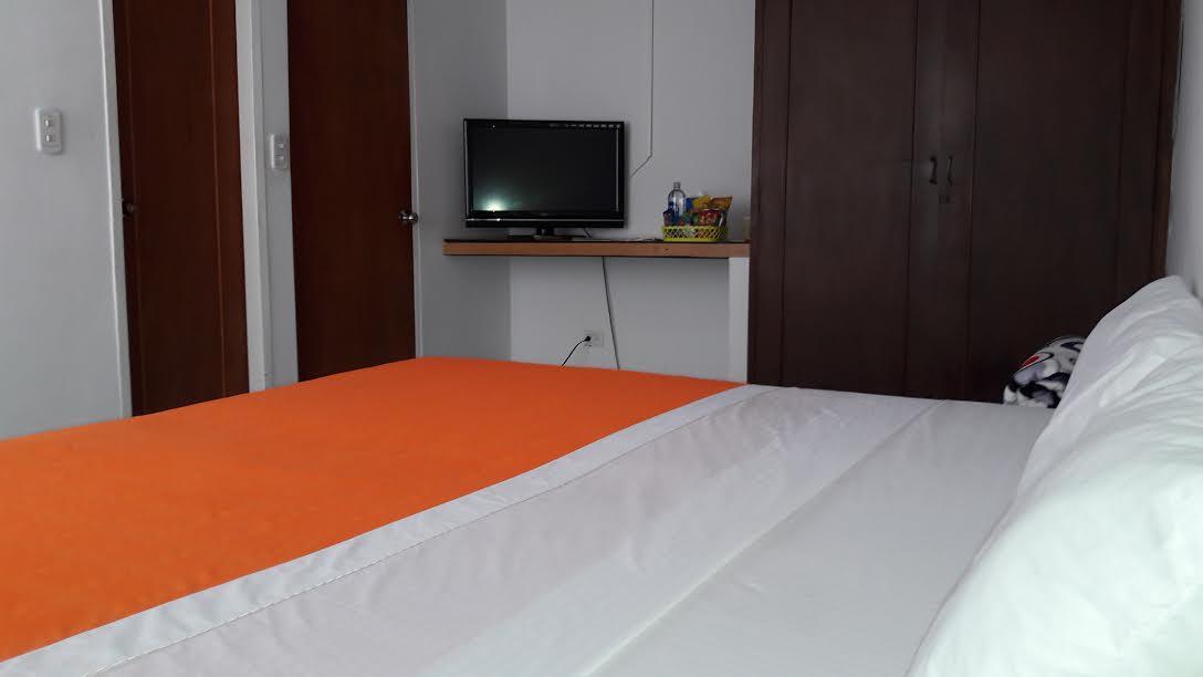 מניזאלס Hostal Deluxe Santander מראה חיצוני תמונה