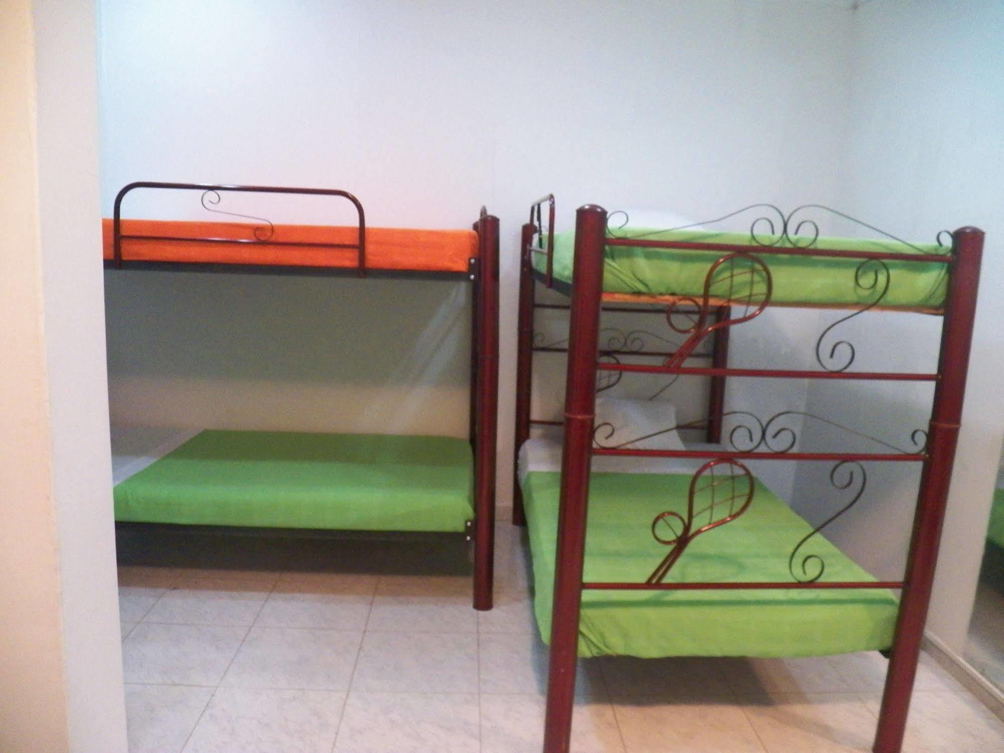 מניזאלס Hostal Deluxe Santander מראה חיצוני תמונה