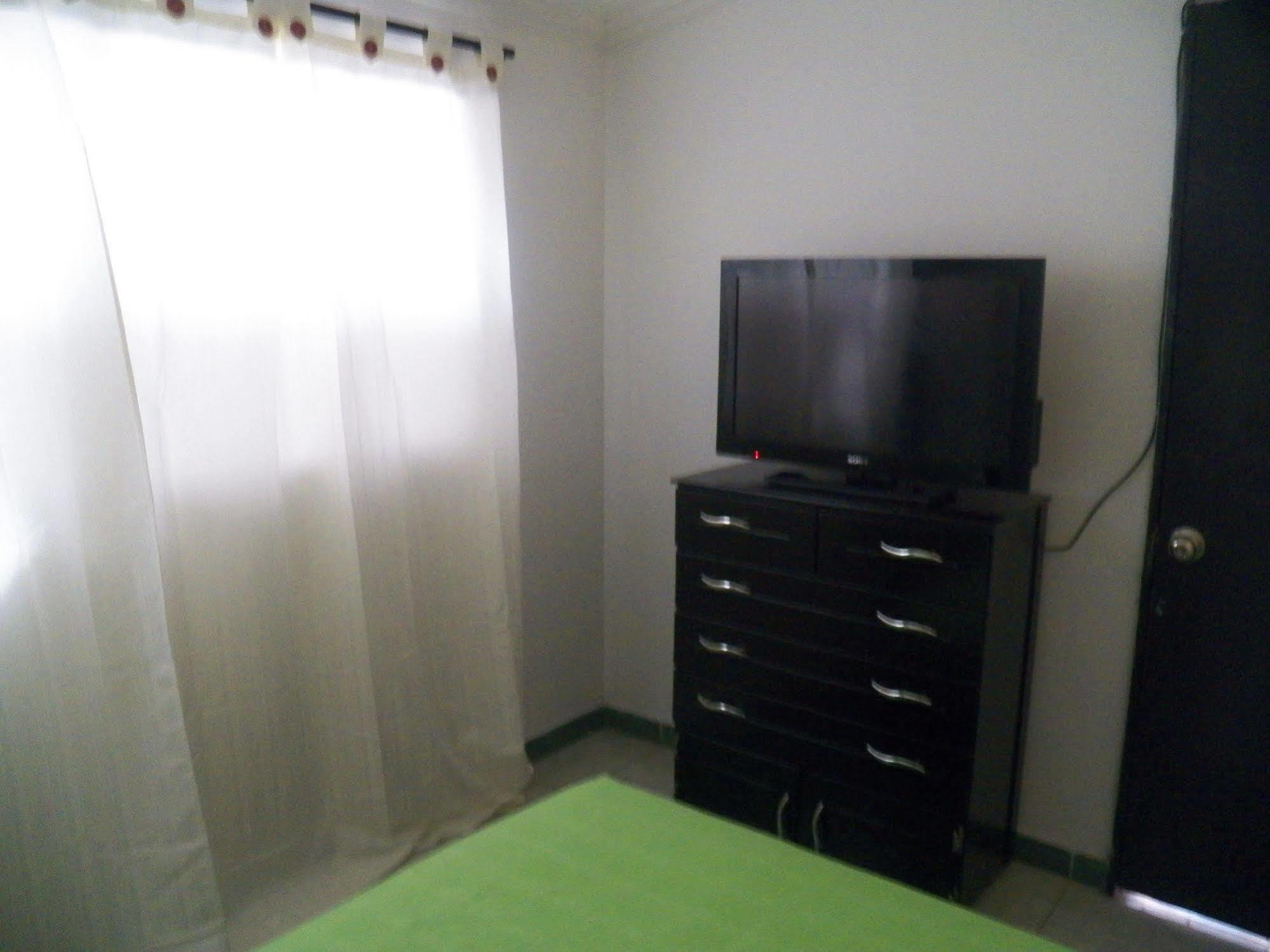 מניזאלס Hostal Deluxe Santander מראה חיצוני תמונה